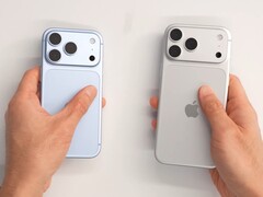 Das Apple iPhone 18 Pro (links) und das iPhone 18 Pro Max (rechts) wiegen 211 beziehungsweise 249 Gramm.