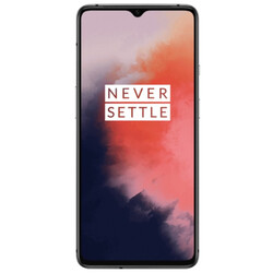 Von vorne kann man das OnePlus 7t leicht mit seinem Vorgänger verwechseln (Bild: OnePlus)