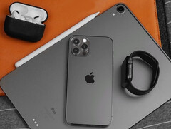 iPhone 12-Nachfolger: Apple wird das iPhone 13 Pro mit einem 120 Hz LTPO-Display von Samsung ausrüsten, sagen Analysten.