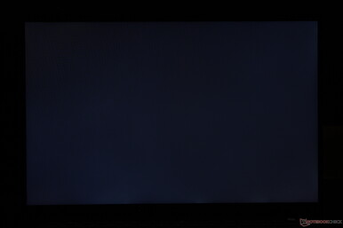 Nur geringfügig unebenes Backlight Bleeding