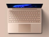 Der Microsoft Surface Laptop Go ist schick, aber für die Ausstattung sehr teuer. (Bild: Microsoft)