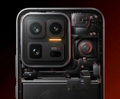 Das iQOO 15 Ultra besitzt einen aktiven Lüfter. (Bildquelle: Vivo)