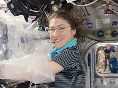 Artemis II bricht Rekord für weiteste Reise der Menschheit im All