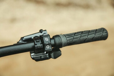 Eine Steuerungseinheit ist vorhanden