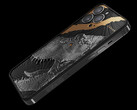Caviar präsentiert die Tera-Kollektion, darunter das iPhone 13 Pro Max Tyrannophone mit einem Fragment eines echten Dinoraurier-Zahnes. (Bild: Caviar)