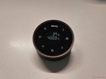 Der Controller sorgt für eine einfache Bedienung der BenQ SmartBar Halo 2.