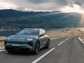 Der Porsche Cayenne Electric erhält als Turboversionen einen deutlichen Leistungsschub und weitere Gimmicks (Quelle: Porsche).