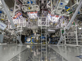 Fusionsforschung in der National Ignition Facility (Bild: Jason Laurea für NIF) 