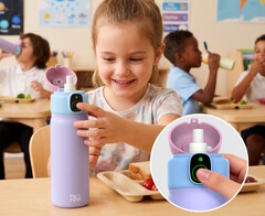 Die Trinkflasche myFirst CareSip lässt sich nur von Kindern öffnen, deren Fingerabdrücke registriert sind