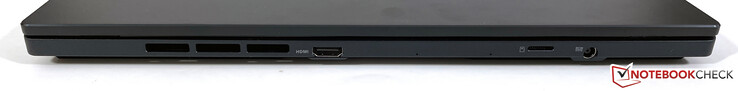 Rückseite: HDMI 2.1, microSD-Leser, Netzteilanschluss
