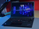 Test Lenovo ThinkPad X13 G4 Intel Laptop: Kompakter 5G-Traveler mit OLED