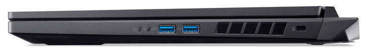 Rechte Seite: 2x USB 3.2 Gen 2 (USB-A), Steckplatz für ein Kabelschloss