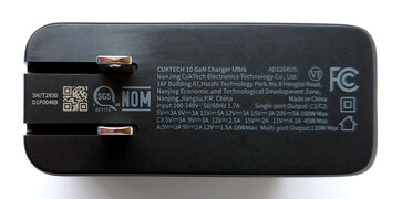 Ansicht der rechten, oberen und vorderen Seite.