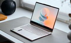 Gleich zwei OLED-Laptops von Lenovo sind bei Notebooksbilliger im Zuge eines Deals deutlich rabattiert (Bild: Andreas Osthoff)