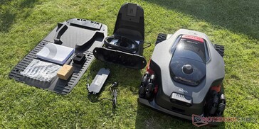 Lieferumfang des Mova LiDAX Ultra AWD 1000