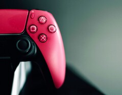 Sony verbessert den Lautsprecher und das Mikrofon des DualSense-Controllers. (Bild: Vitalii Khodzinskyi)