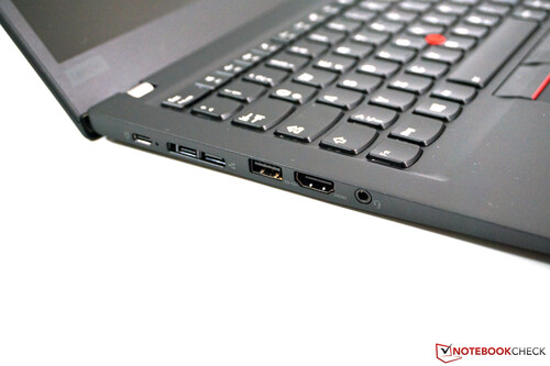 Dem Lenovo ThinkPad T495s AMD fehlt leider Thunderbolt, dafür gibts HDMI 2.0 und USB-C 3.1