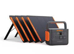 Der Jackery Solargenerator 1000 Pro mit vier SolarSaga 200. (Bild: Jackery)