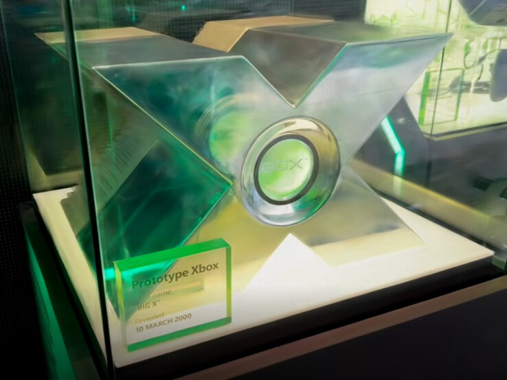 Der Originale Xbox-Prototyp „Big-X“. (Bildquelle: Macho Nacho Productions via YouTube)