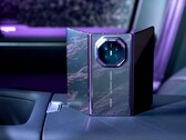 Wer sich ein Huawei Mate XT2 aus China importieren will, muss mit einigen Einschränkungen leben und viel Geld auf den Tisch legen.