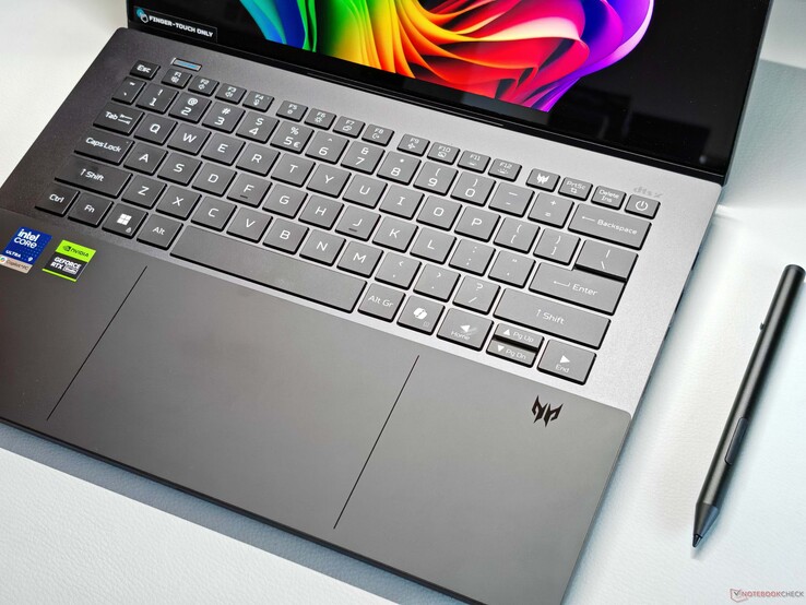 Acer Predator Triton 14 AI PT14-52T-99VV. (Bild: Andreas Osthoff)
