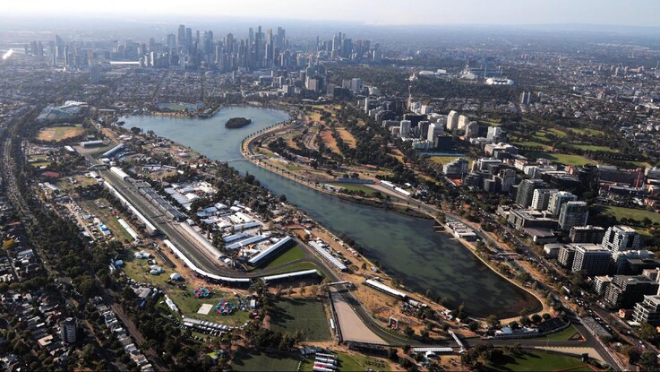 Albert Park Circuit, Heimat des Großen Preises von Australien, vor dem Stadtzentrum von Melbourne.
