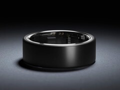 Der Ultrahuman Ring Air packt Sensoren in ein 2,4 Gramm leichtes Gehäuse. (Bild: Ultrahuman)
