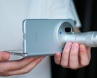 Das Vivo X Fold 6 mit Zeiss-Telekonverter kommt in insgesamt vier Farboptionen. Neu ist auch ein Durability-Test Promo-Video.
