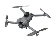 AE51: Günstige Drohne mit Display-Controller
