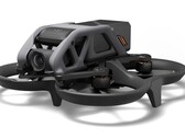 Diese Monster-Drohne wurde kürzlich in einem Wohnzimmer getestet. Laut einem Leaker soll auch eine DJI Mavic 3 SE geplant sein. (Bild: DJI Avata)