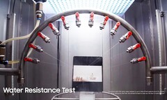 Das Samsung Galaxy Z Fold4 und Galaxy Z Flip4 unterlaufen einer ausführlichen Qualitätskontrolle. (Bild: Samsung)