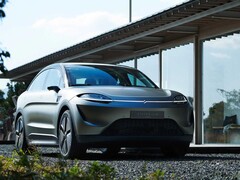 In Zusammenarbeit mit Honda könnte Sonys Elektroauto-Konzept Vision-S 02 im Jahr 2025 zum Leben erweckt werden (Bild: Sony)