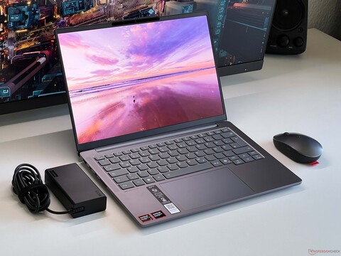 1.100-Nits-OLED und AMD Zen 5 im Kreativ-Laptop - Lenovo IdeaPad Pro 5 14 G10 im Test