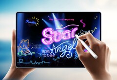 Das Huawei MatePad Pro 12 setzt auf ein reflexionsarmes PaperMatte-OLED-Display.