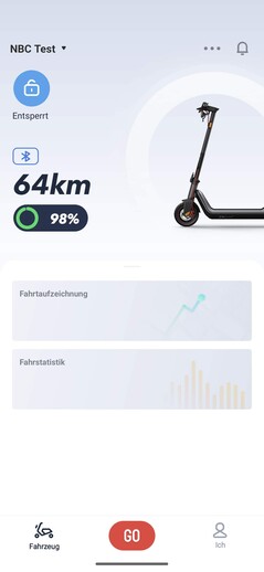 Die Niu-App zeigt Ladestand, Reichweite und Sperrstatus des Scooters