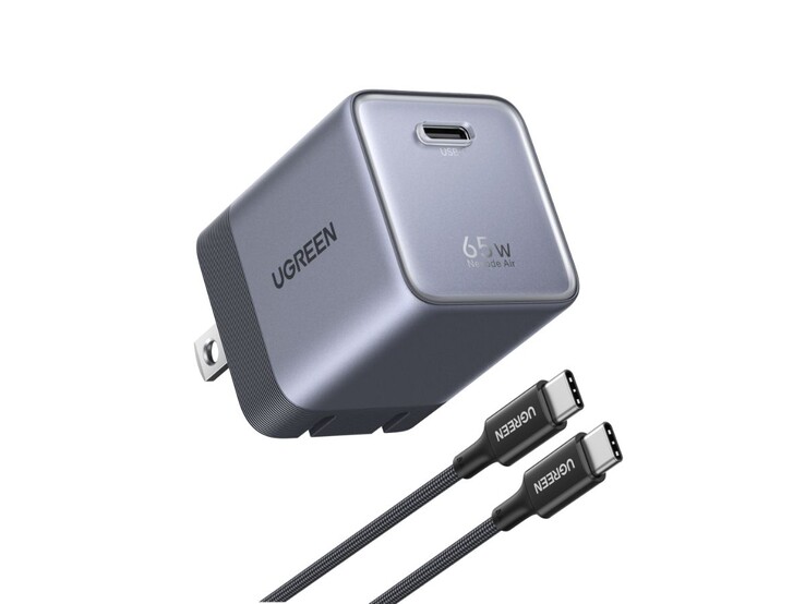 Das Ugreen Nexode Air 65W Ladegerät.