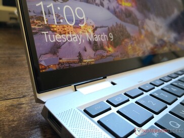 Alle Displayvarianten setzen auf IPS-Panels samt Gorilla Glass 5.