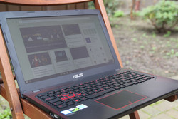 im Freien bei Bewölkung