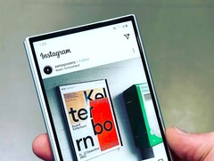 Ein spiritueller Surface Duo Nachfolger könnte näher am Samsung Galaxy Z Fold5 dran sein als am Surface Duo 2. (Bild: @asbytofficial)