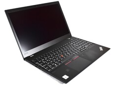 Das Lenovo ThinkPad T15 Gen 1 ist im generalüberholten Laptop-Deal für unter 400 Euro bestellbar (Bildquelle: Benjamin Herzig)