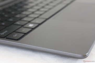 Das gesamte Chassis-Design ist vom Huawei MateBook 13 abgeleitet