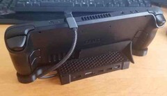 Es gibt ein inoffizielles Dock für das Steam Deck (Bild: Hannover2k)