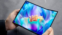 Das Tecno Phantom Ultimate G Fold ist erstmals offiziell in einem Hands-On-Video zu sehen - es bleibt vorerst aber erneut ein Konzept. (Bildquelle: Tecno)