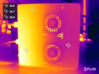 GMKtec EVO-X2 beim Stresstest (linke Seite)