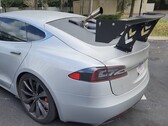 Der Turbo-Diesel hat die Batterie des Tesla Model S auf dem 5.600km langen Trip mit Strom versorgt (Bildquelle: Warped Perception)