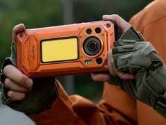 WP500 Ultra: Robustes Smartphones auch mit Wärmebild