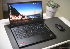 Bestpreis: Lenovo ThinkPad E14 G4 Business-Notebook mit klassenbester Tastatur und erweiterbarem RAM (Bild: E14 G4 AMD, Notebookcheck)