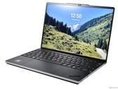 Lenovo ThinkPad Z13 mit sehr langer Akkulaufzeit um fast 900 Euro reduziert (Bild: Eigenes)