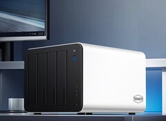 Das TerraMaster F4-425 Plus fasst vier Festplatten und drei SSDs. (Bildquelle: TerraMaster)