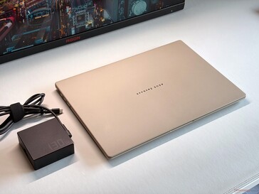 Asus ZenBook A16.